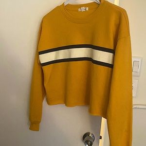 Garage cropped sweater size small